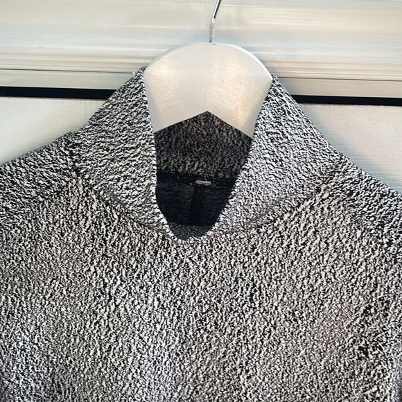 🍋Lululemon Ready To Rulu Turtleneck - Picture 8 of 11